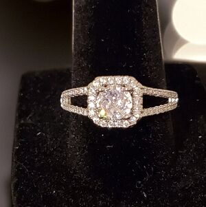 SPARKLING 5A ZIRCON SQUARE HALO RING -  ADJUSTABLE - S925 STERLING SILVER- NEW